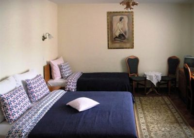lorenzo-hotel-room